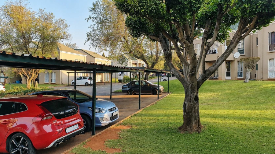3 Bedroom Property for Sale in Weltevreden Park Gauteng