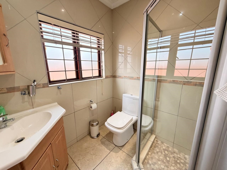 4 Bedroom Property for Sale in Hughes Gauteng
