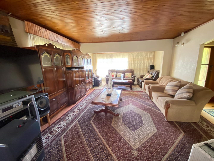 3 Bedroom Property for Sale in Glenvista Gauteng