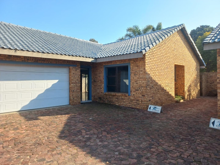 3 Bedroom Property for Sale in Brackenhurst Gauteng