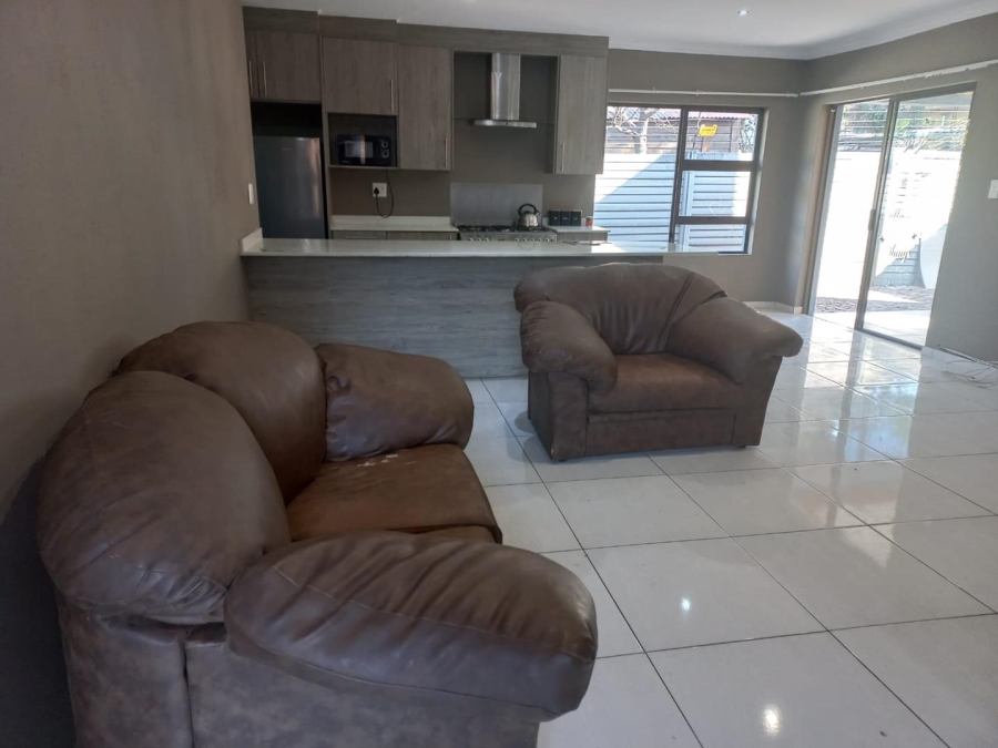 3 Bedroom Property for Sale in Brackenhurst Gauteng