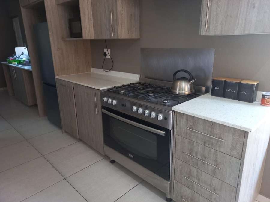 3 Bedroom Property for Sale in Brackenhurst Gauteng