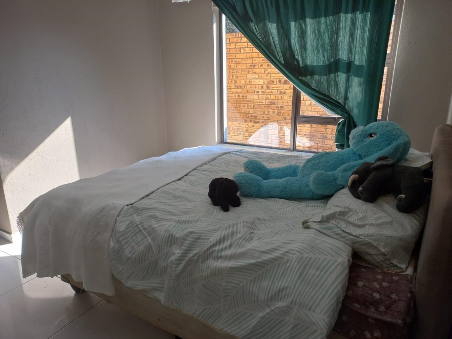 3 Bedroom Property for Sale in Brackenhurst Gauteng