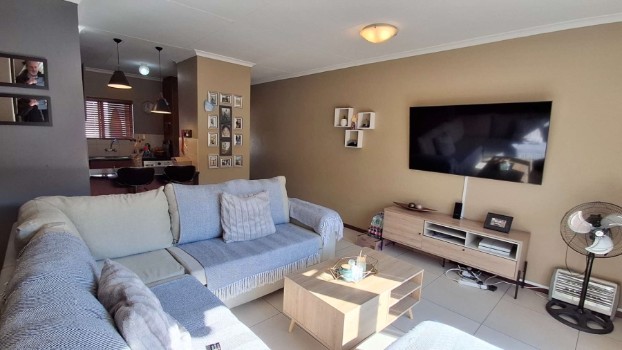 2 Bedroom Property for Sale in Meyersdal Gauteng