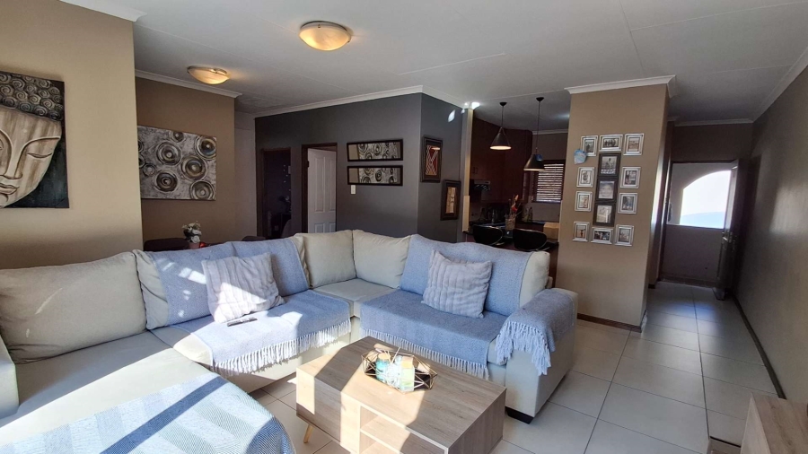 2 Bedroom Property for Sale in Meyersdal Gauteng