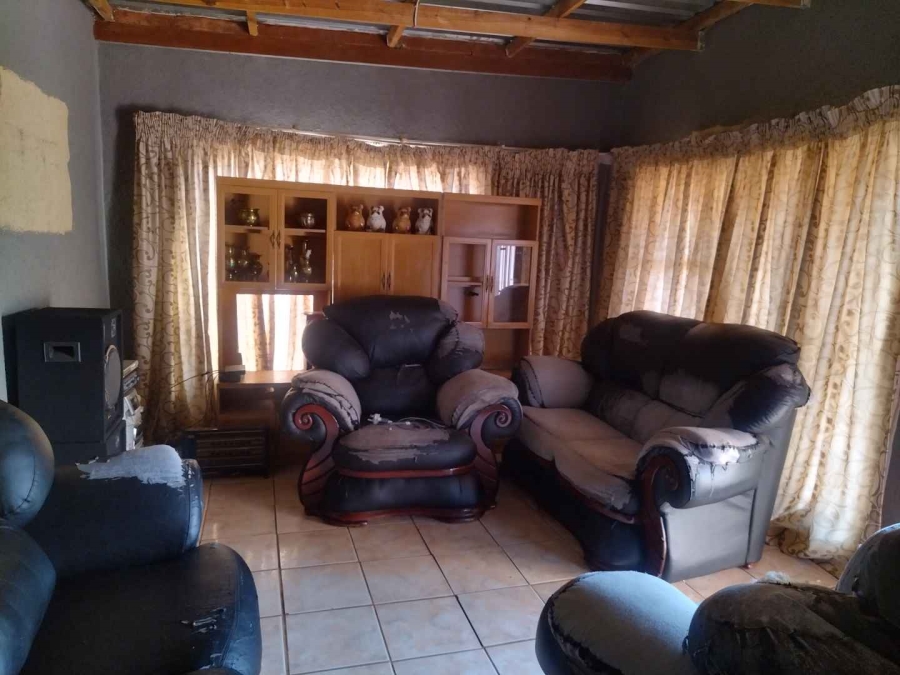 2 Bedroom Property for Sale in Soshanguve South Ext 1 Gauteng