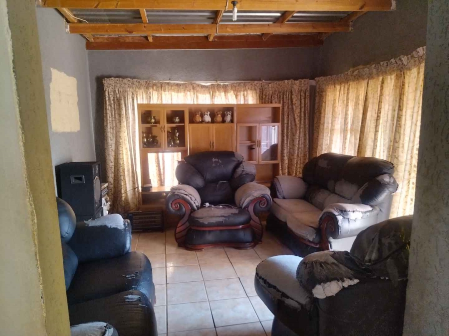 2 Bedroom Property for Sale in Soshanguve South Ext 1 Gauteng
