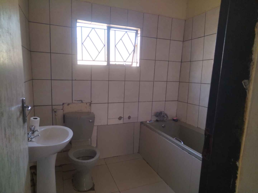 2 Bedroom Property for Sale in Soshanguve South Ext 1 Gauteng