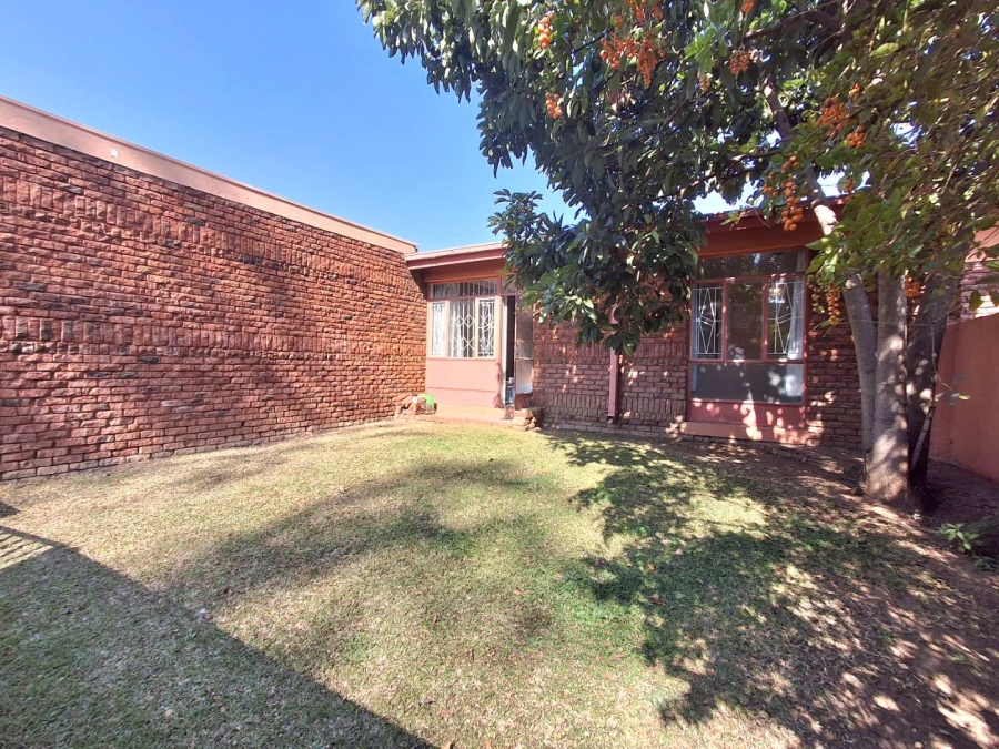 2 Bedroom Property for Sale in Hermanstad Gauteng