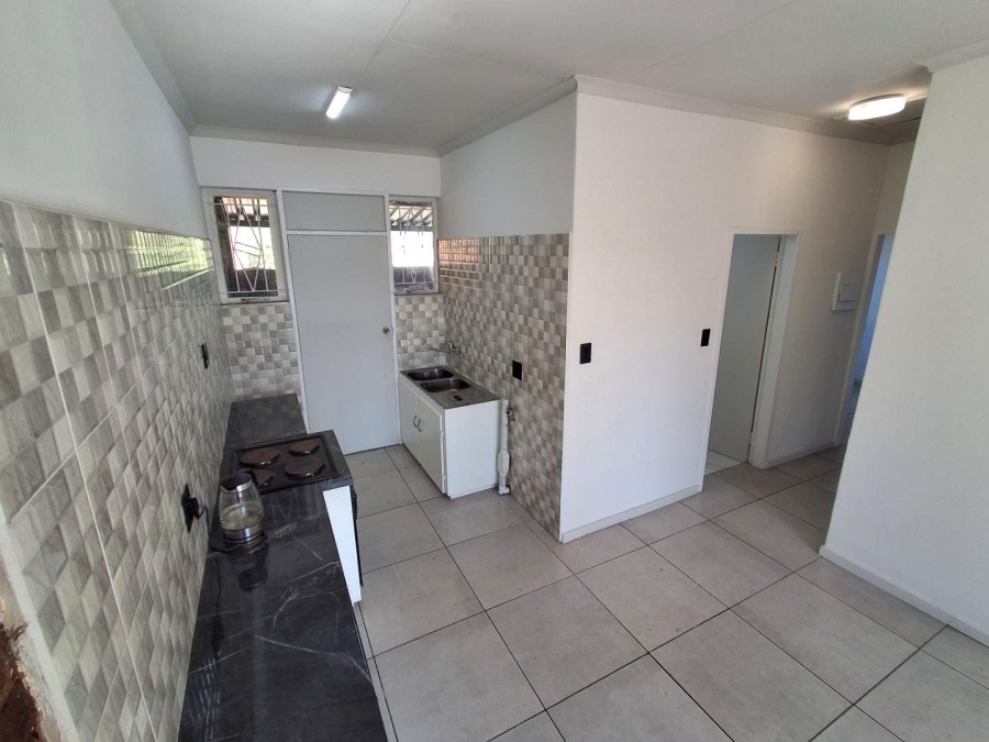 2 Bedroom Property for Sale in Hermanstad Gauteng
