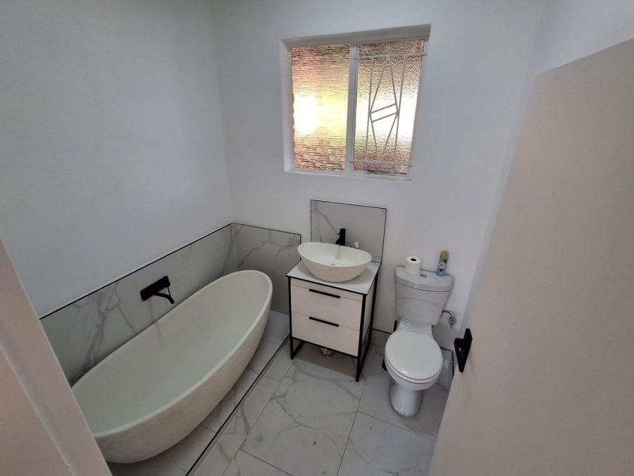 2 Bedroom Property for Sale in Hermanstad Gauteng