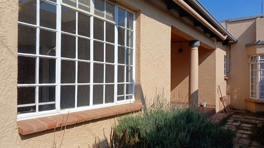 To Let 1 Bedroom Property for Rent in Paulshof Gauteng