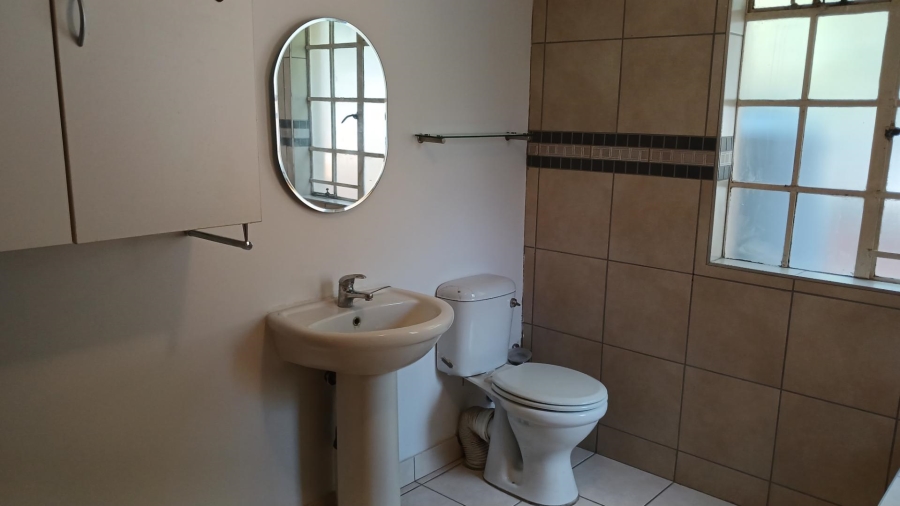 To Let 1 Bedroom Property for Rent in Paulshof Gauteng