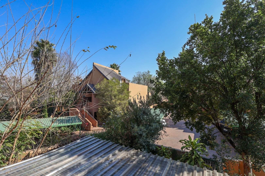 3 Bedroom Property for Sale in Douglasdale Gauteng