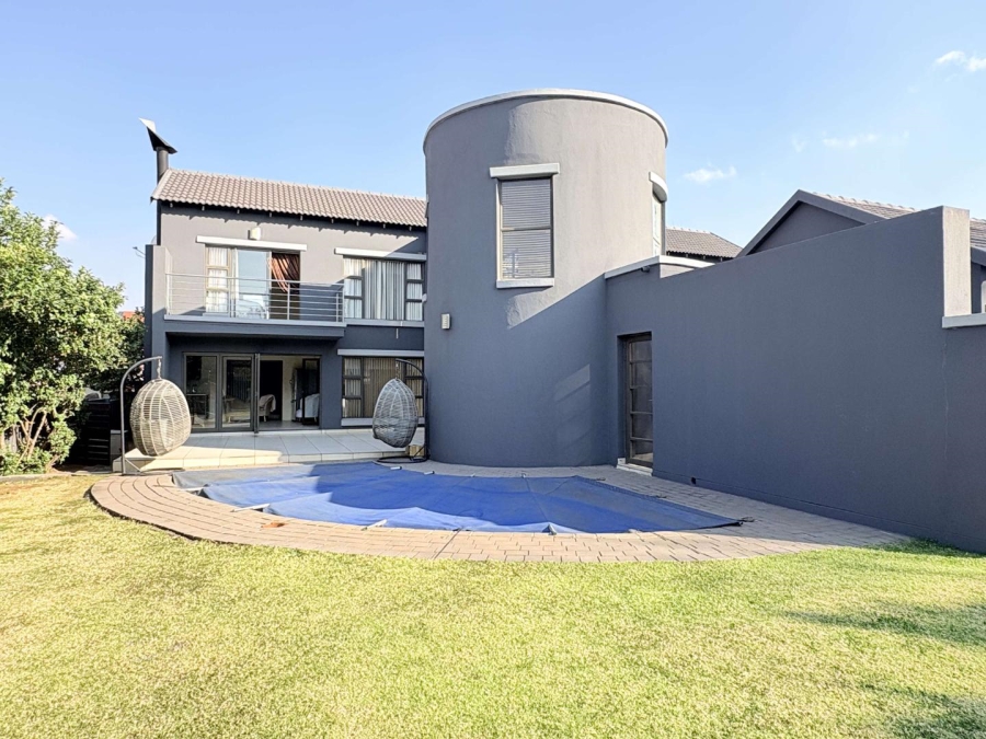 5 Bedroom Property for Sale in Midlands Estate Gauteng
