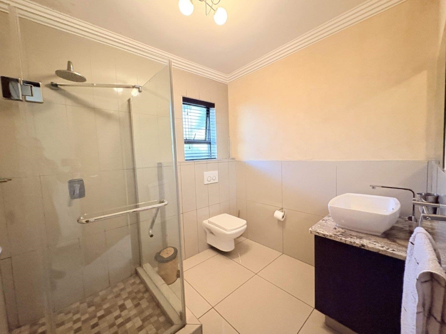 5 Bedroom Property for Sale in Midlands Estate Gauteng