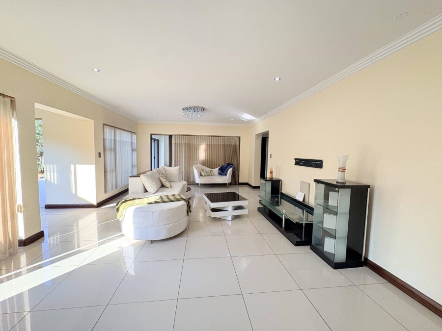 5 Bedroom Property for Sale in Midlands Estate Gauteng
