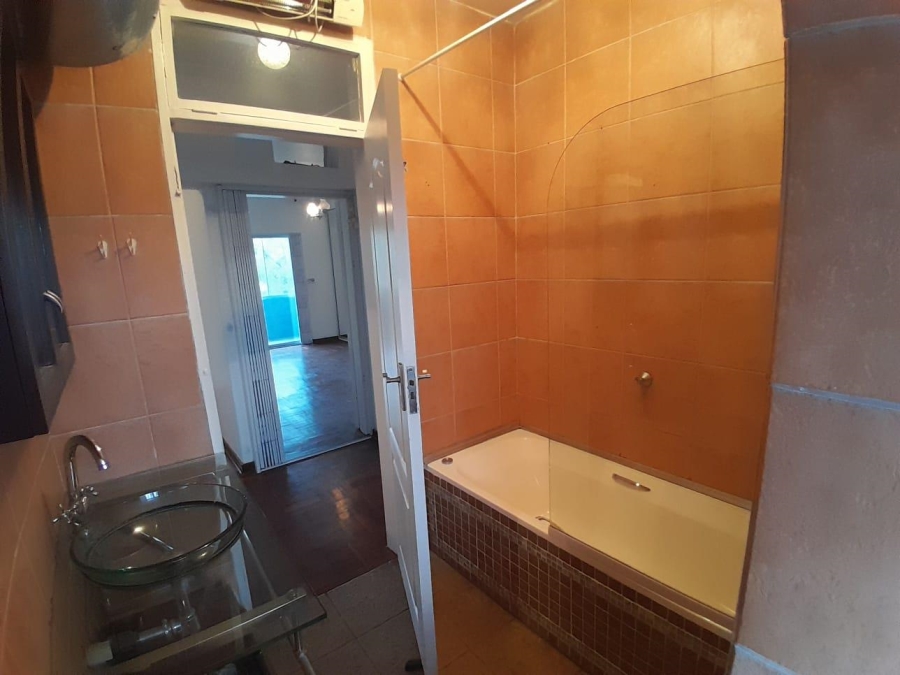 2 Bedroom Property for Sale in Waverley Gauteng