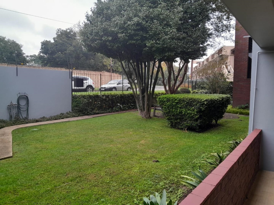 2 Bedroom Property for Sale in Waverley Gauteng