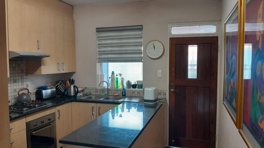 2 Bedroom Property for Sale in Waverley Gauteng