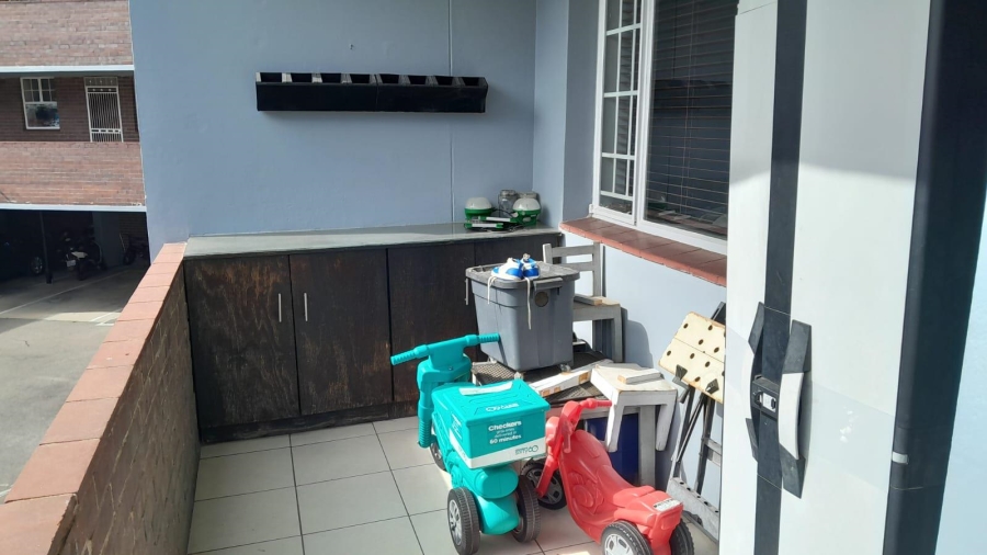 2 Bedroom Property for Sale in Waverley Gauteng