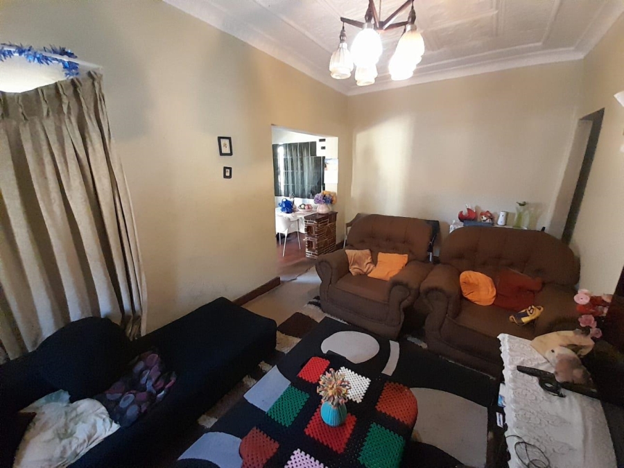 2 Bedroom Property for Sale in Bezuidenhout Valley Gauteng