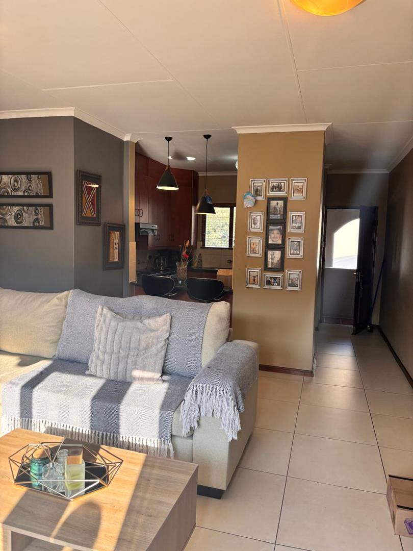 2 Bedroom Property for Sale in Meyersdal Gauteng