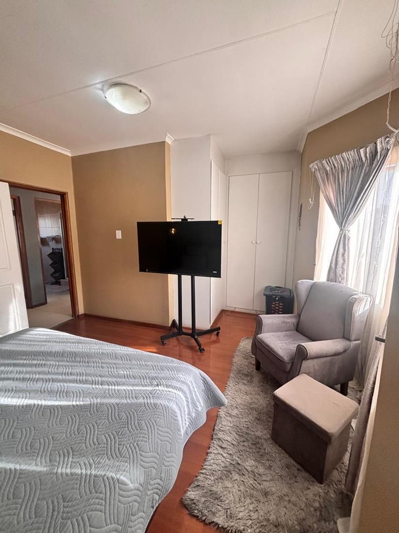 2 Bedroom Property for Sale in Meyersdal Gauteng