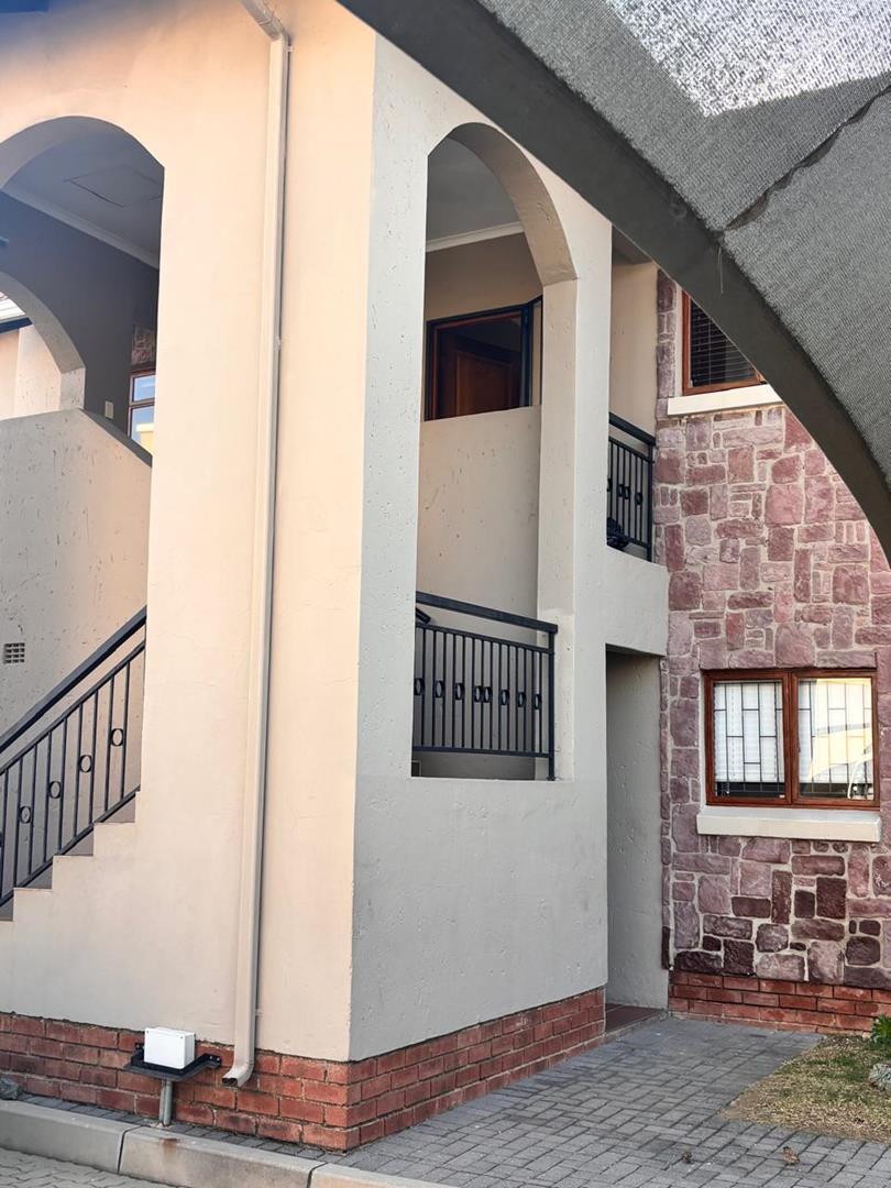 2 Bedroom Property for Sale in Meyersdal Gauteng