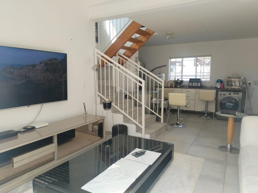4 Bedroom Property for Sale in Terenure Gauteng
