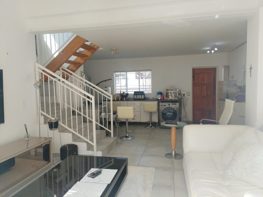 4 Bedroom Property for Sale in Terenure Gauteng