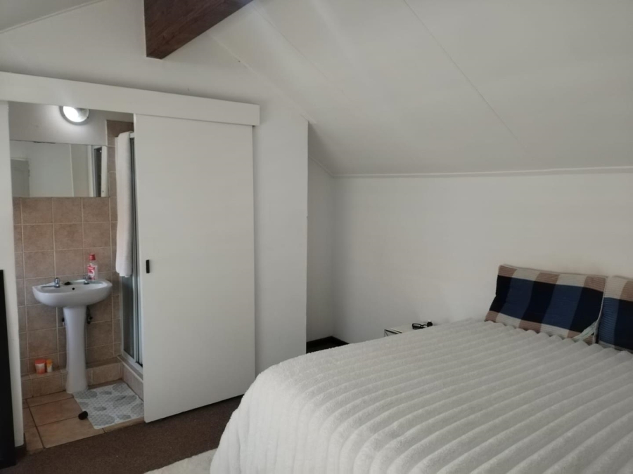 4 Bedroom Property for Sale in Terenure Gauteng