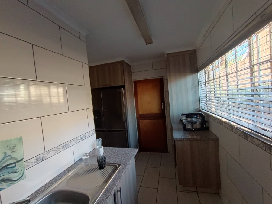 3 Bedroom Property for Sale in Amberfield Gauteng