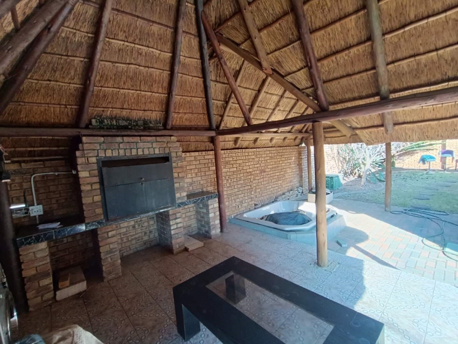 3 Bedroom Property for Sale in Amberfield Gauteng