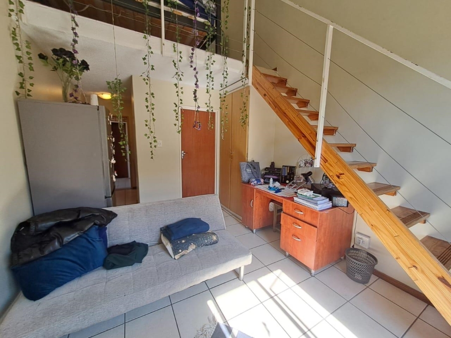 1 Bedroom Property for Sale in Hatfield Gauteng