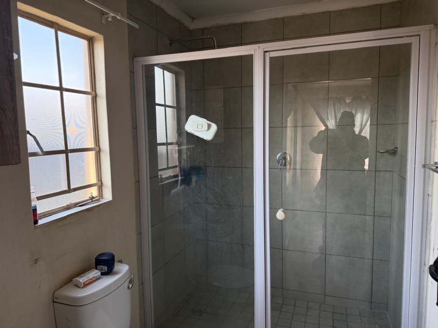 4 Bedroom Property for Sale in Tulisa Park Gauteng