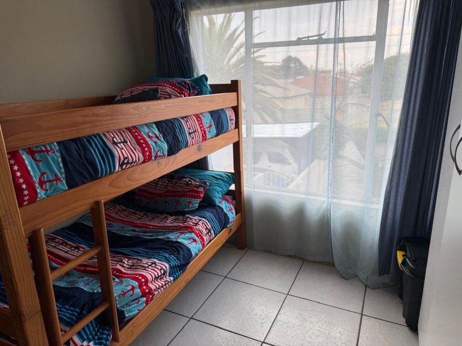 4 Bedroom Property for Sale in Tulisa Park Gauteng