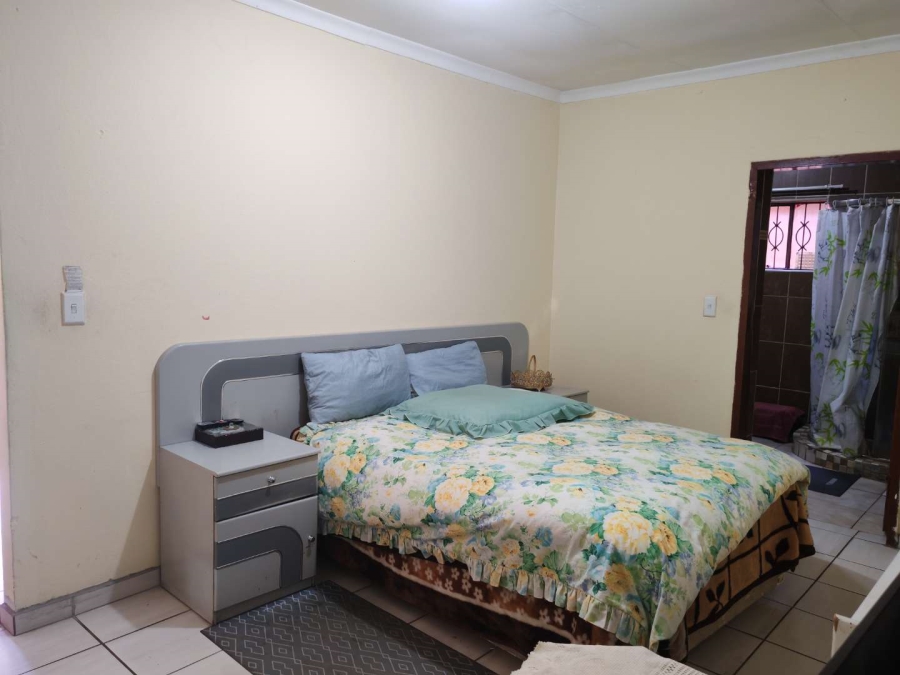 3 Bedroom Property for Sale in Lenasia Gauteng