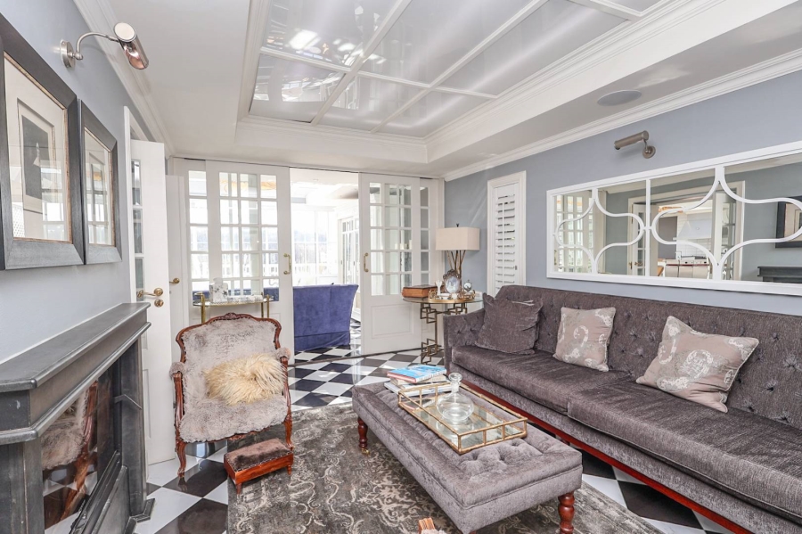 5 Bedroom Property for Sale in Beverley Gauteng