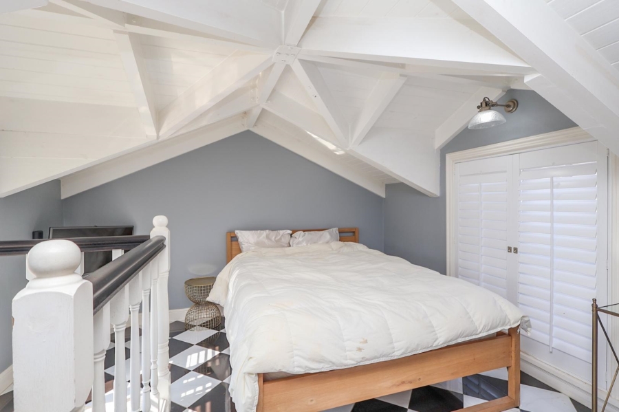5 Bedroom Property for Sale in Beverley Gauteng