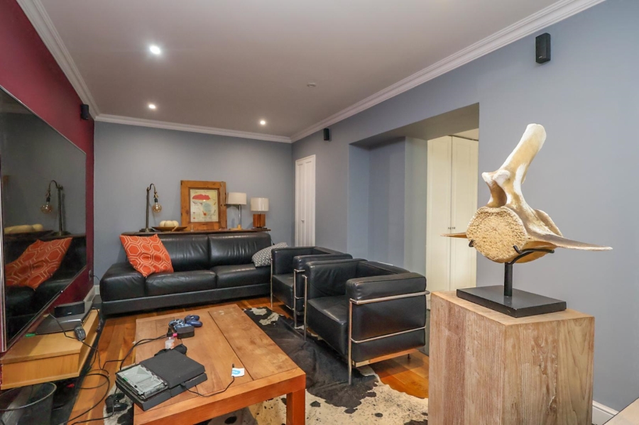 5 Bedroom Property for Sale in Beverley Gauteng