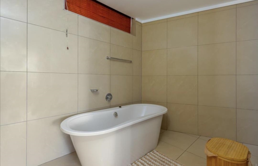 To Let 3 Bedroom Property for Rent in Morningside Gauteng