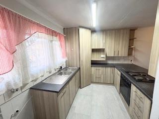To Let 2 Bedroom Property for Rent in Huntingdon Gauteng
