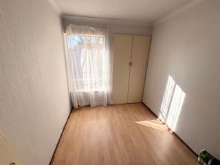 To Let 2 Bedroom Property for Rent in Huntingdon Gauteng