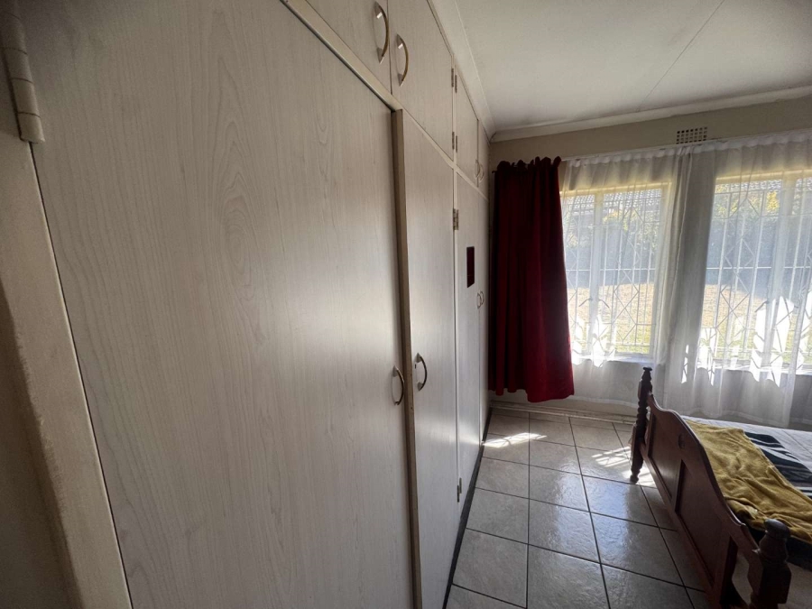 4 Bedroom Property for Sale in Brackendowns Gauteng