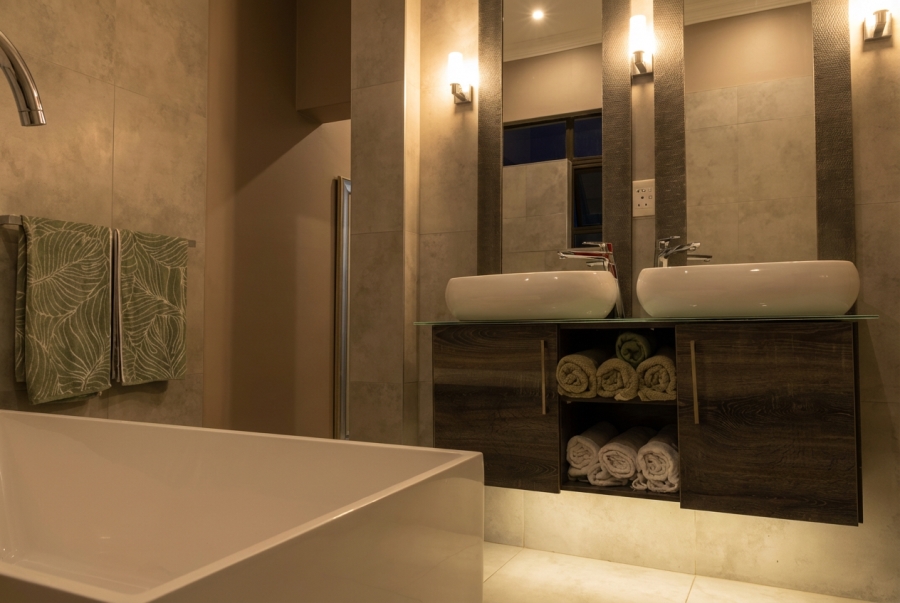 4 Bedroom Property for Sale in Eye of Africa Gauteng