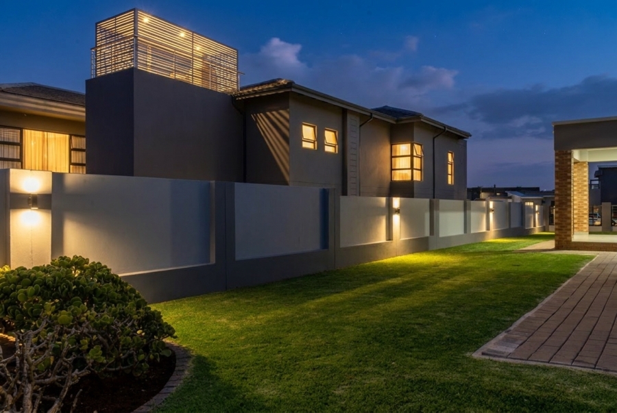4 Bedroom Property for Sale in Eye of Africa Gauteng