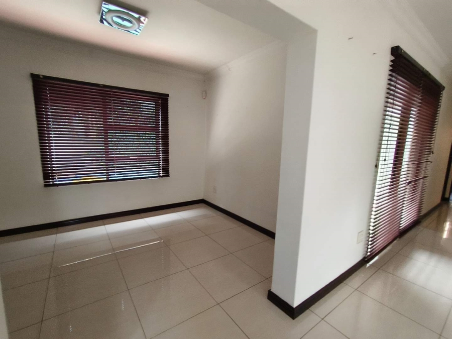 To Let 3 Bedroom Property for Rent in North Riding Gauteng