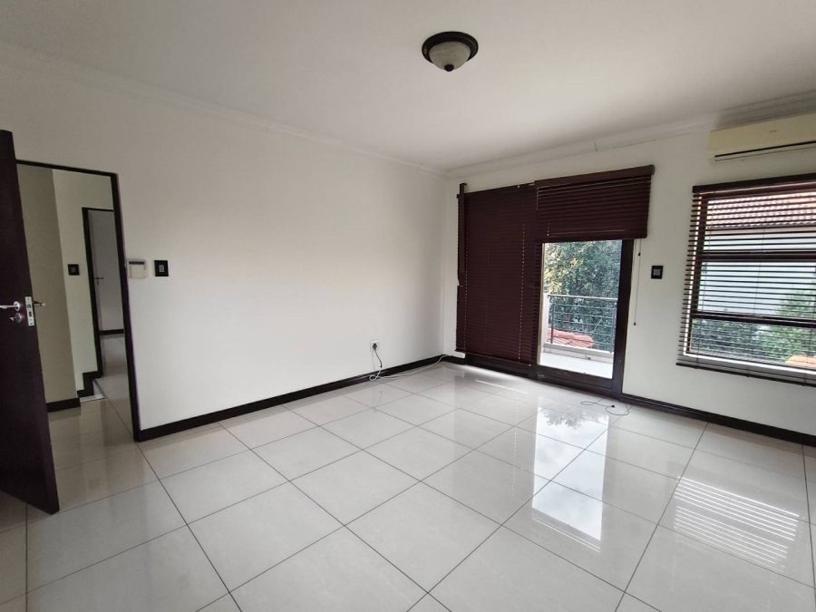 To Let 3 Bedroom Property for Rent in North Riding Gauteng