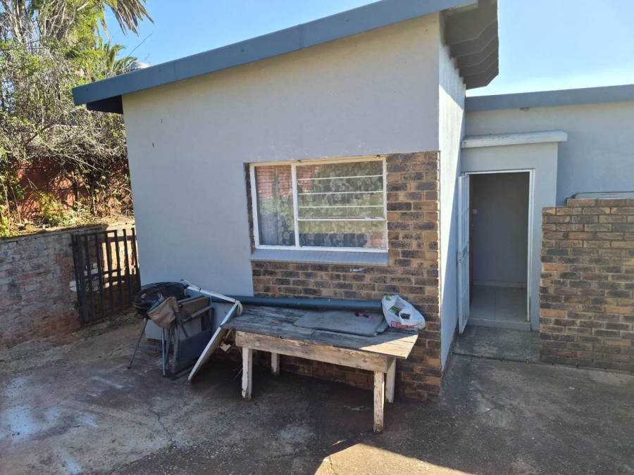 To Let 2 Bedroom Property for Rent in Northcliff Gauteng